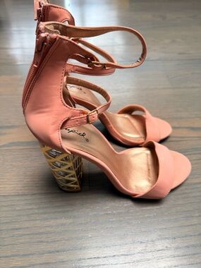 Strappy Pink Block Heel Sandals with Gold Accent
